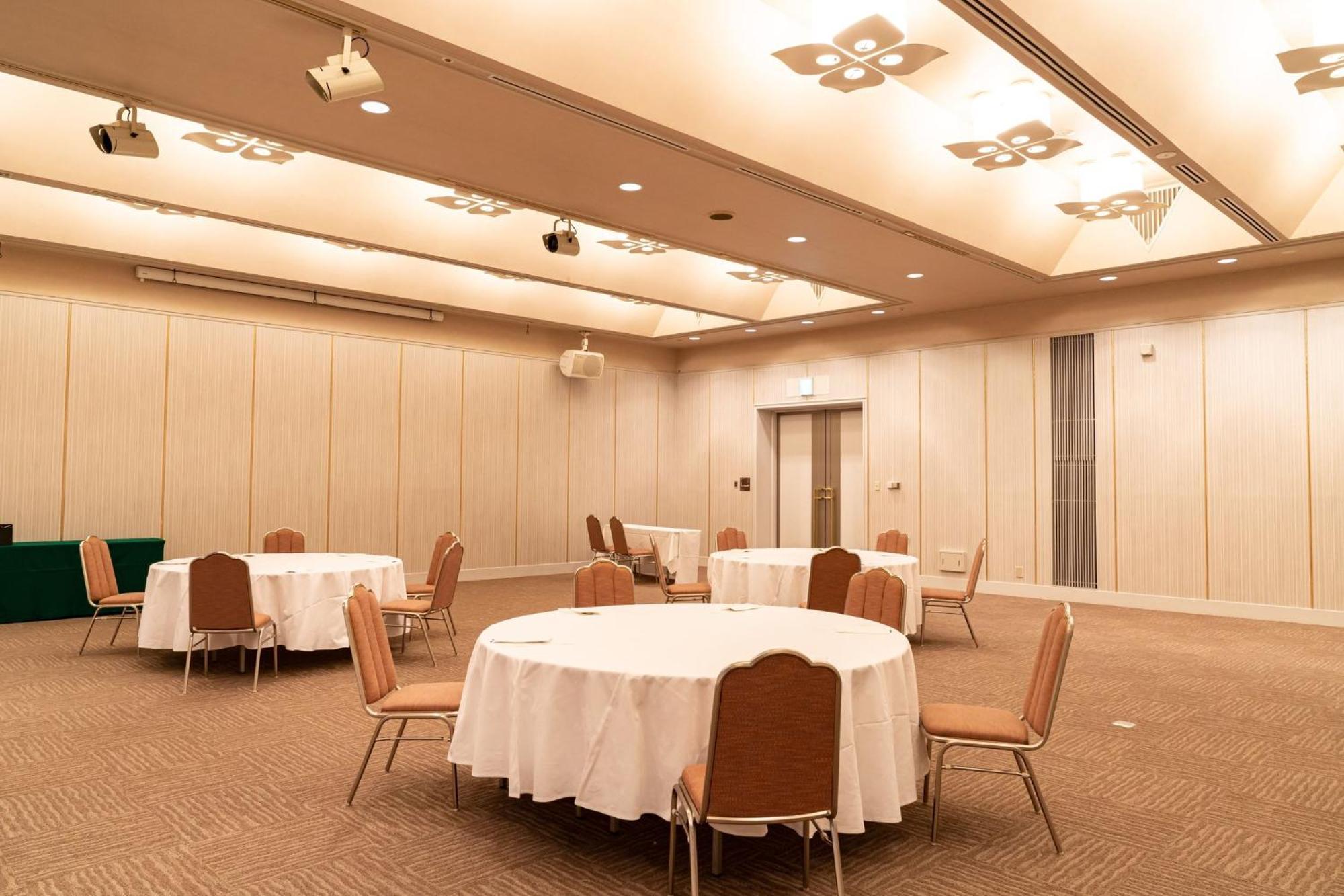 Holiday Inn Resort Shinano-Omachi Kuroyon By Ihg Exteriör bild